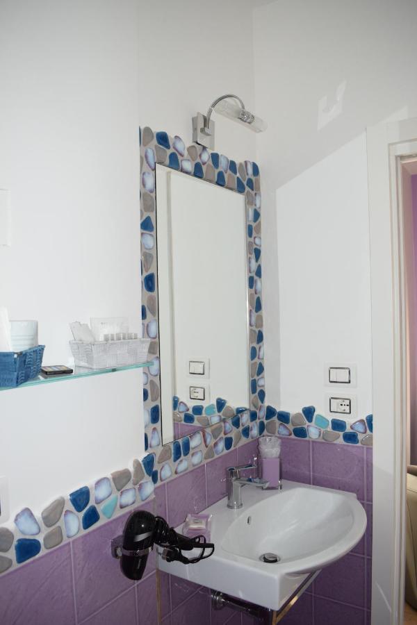 Mare Di Luci Bed & Breakfast ซาแลร์โน ภายนอก รูปภาพ